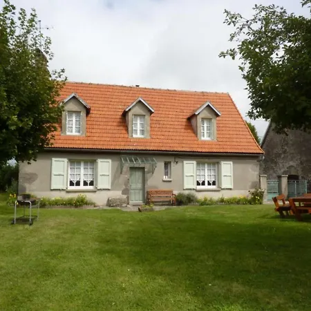 Holiday home Maison Renovee A Avec Grand Jardin, Proche De Salers Et Du Puy Mary - 8 Pers. - Fr-1-742-411 Drugeac